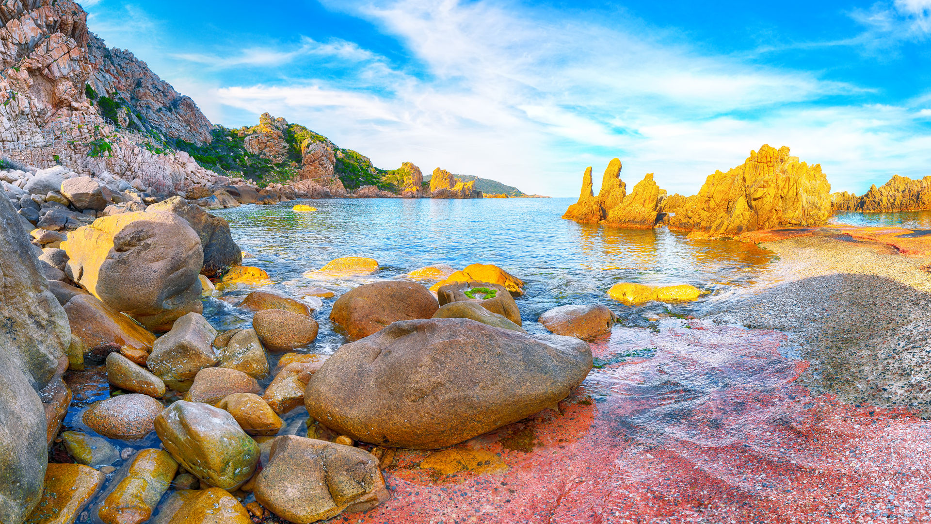 Pedra Longa, Sardenha