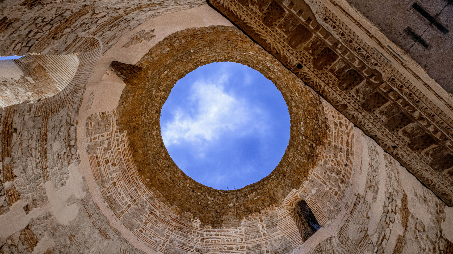 Óculo do Vestíbulo no Palácio de Diocleciano, Split