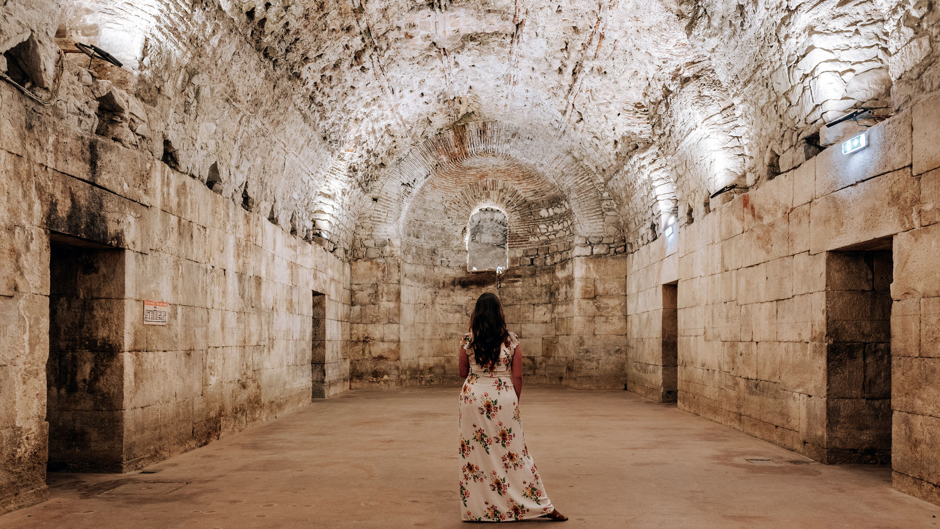 Caves do Palácio de Diocleciano, Split