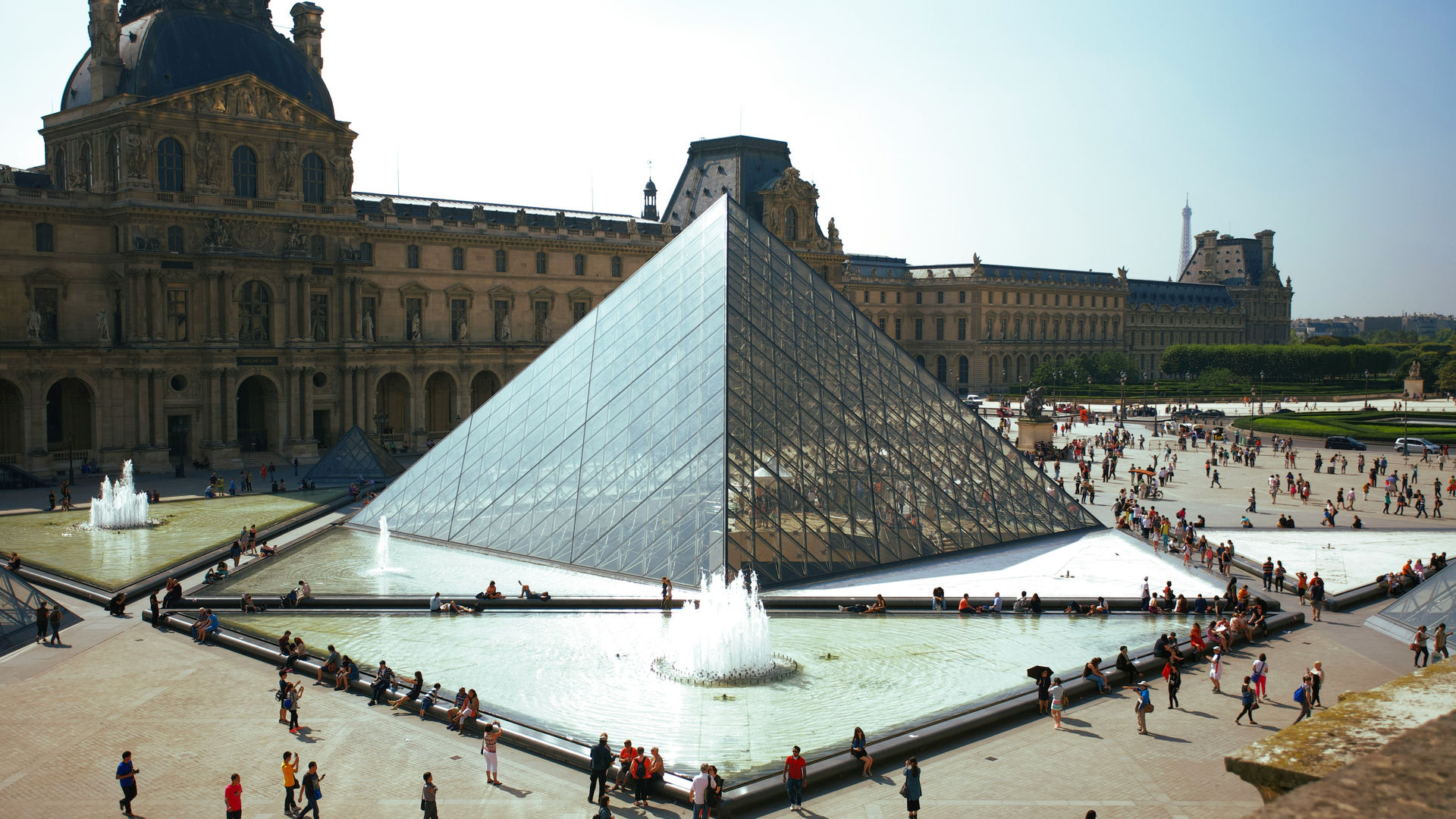 Museu do Louvre, França