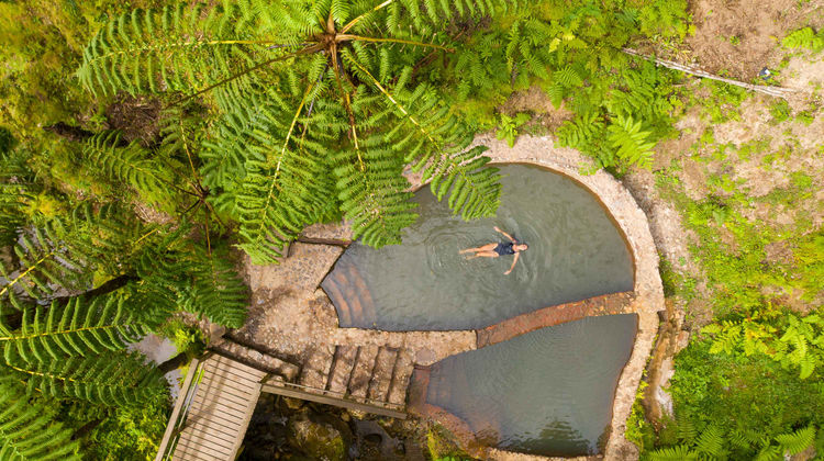 Caldeira Velha, Ilha de São Miguel