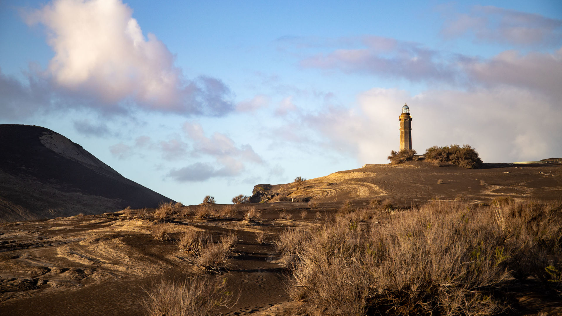 Vulcão e Farol dos Capelinhos, Ilha do Faial