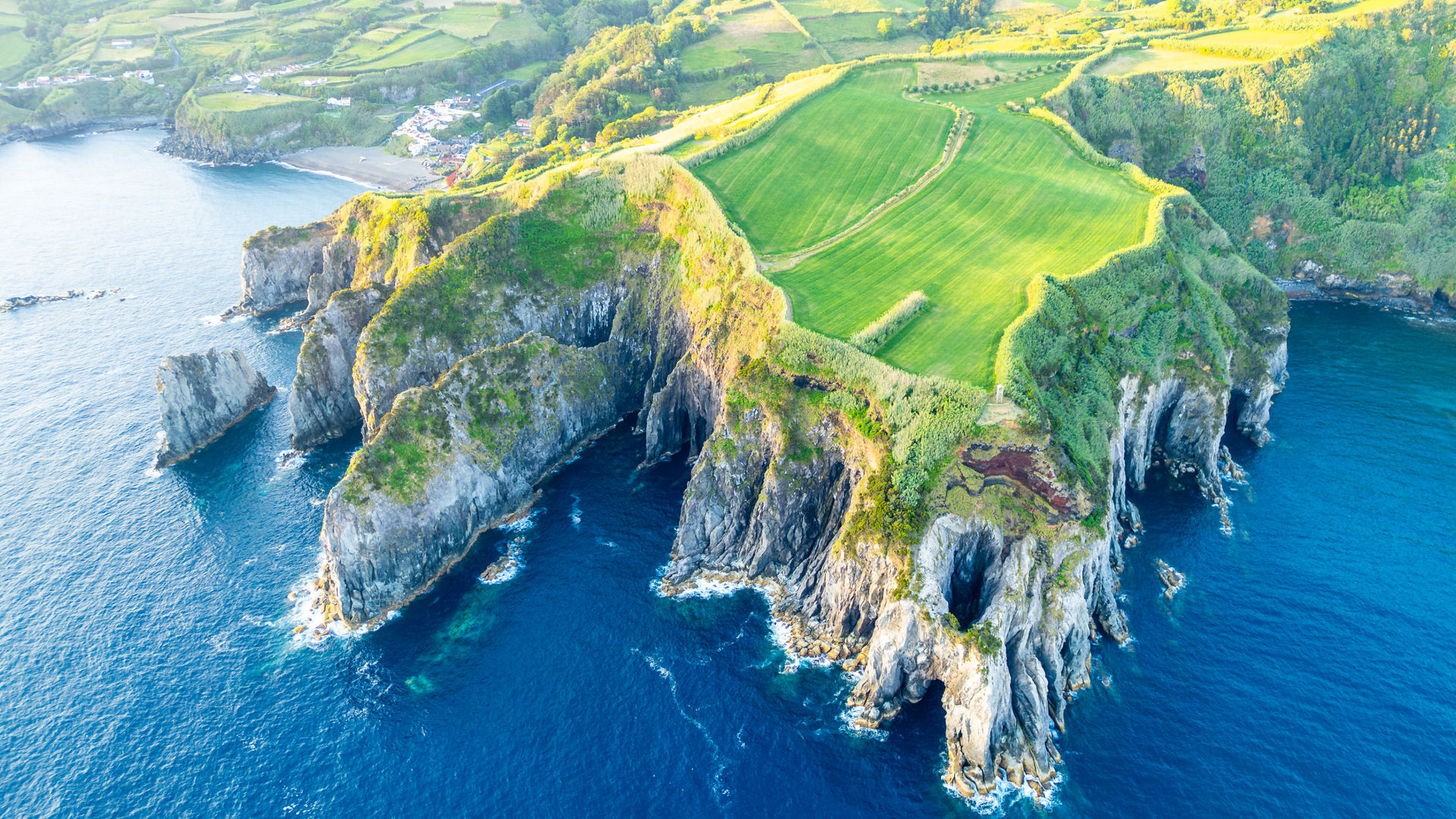 Cabo Furado, Ilha de São Miguel