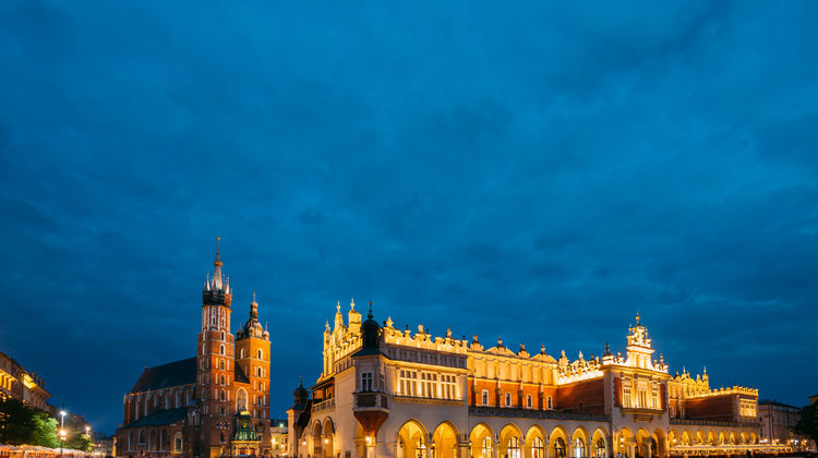  Salão de Tecidos, Cracóvia