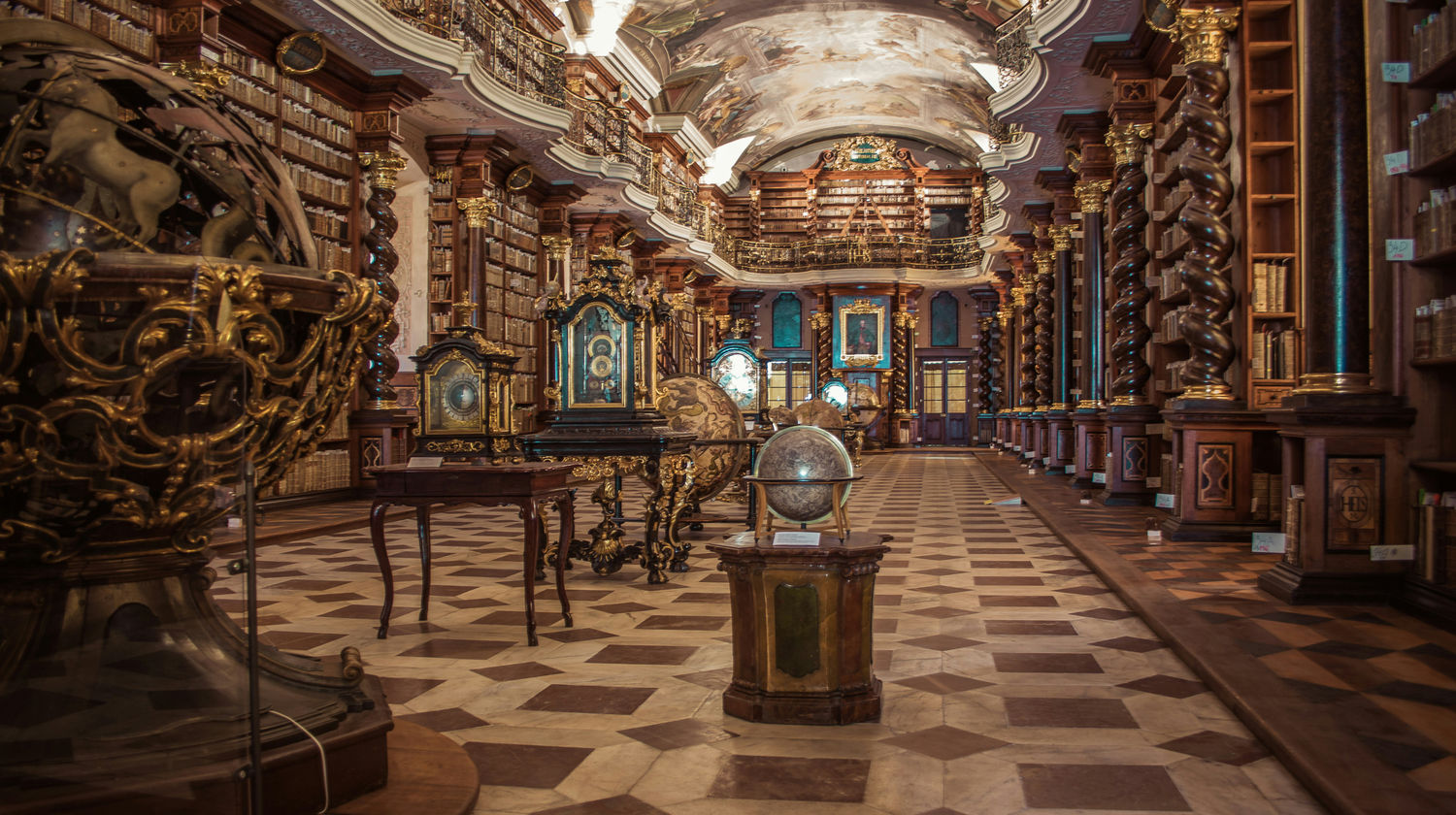 Biblioteca histórica em Praga