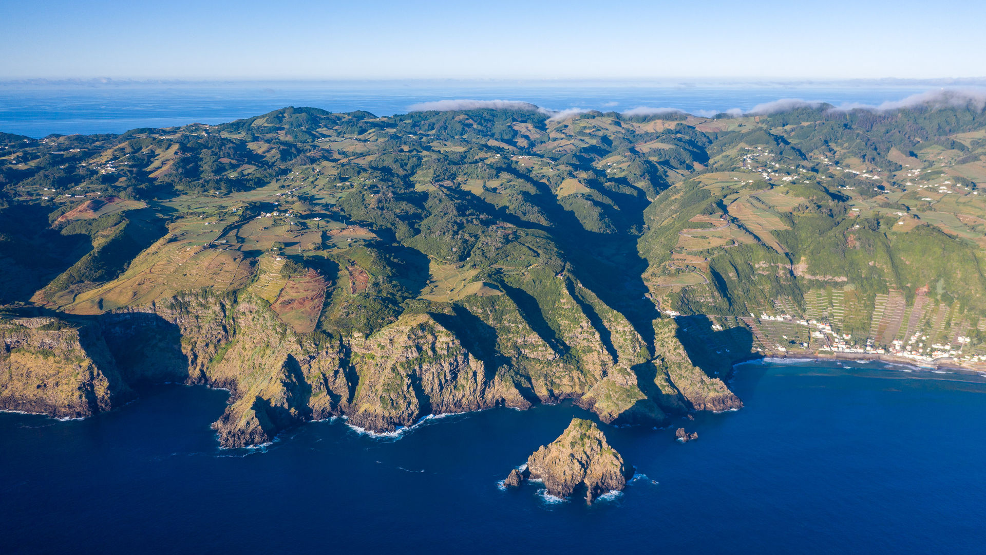 Vista aérea da Ilha de Santa Maria, Açores