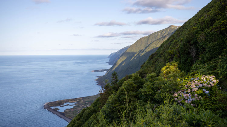 São Jorge: Carro Incluído