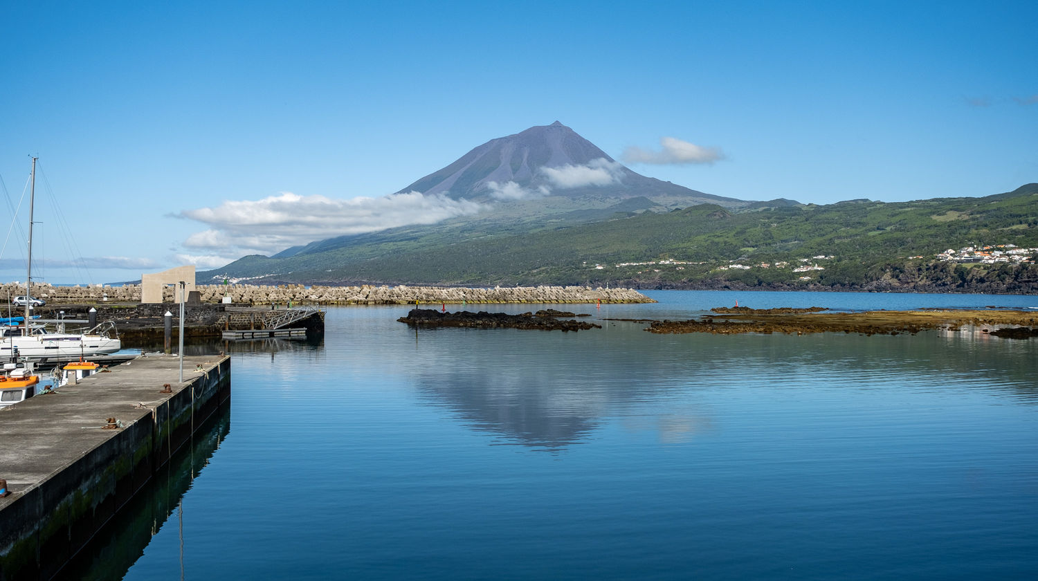 <b>Viagem de Barco para a Ilha do Pico (Incluída)</b>