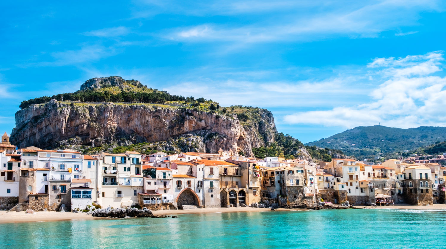 <b>Viagem de Carro para Cefalù ( 1h approx. )</b>