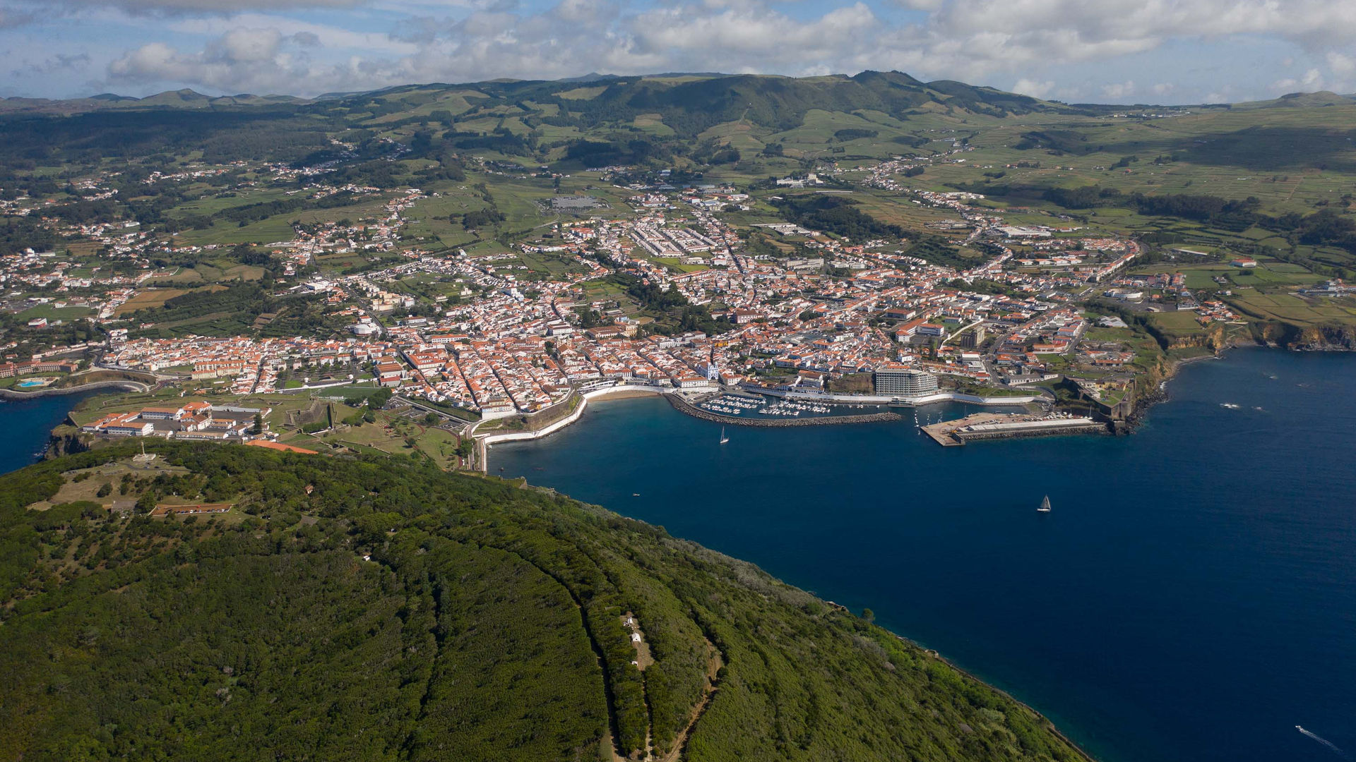 Angra do Heroísmo, Ilha Terceira