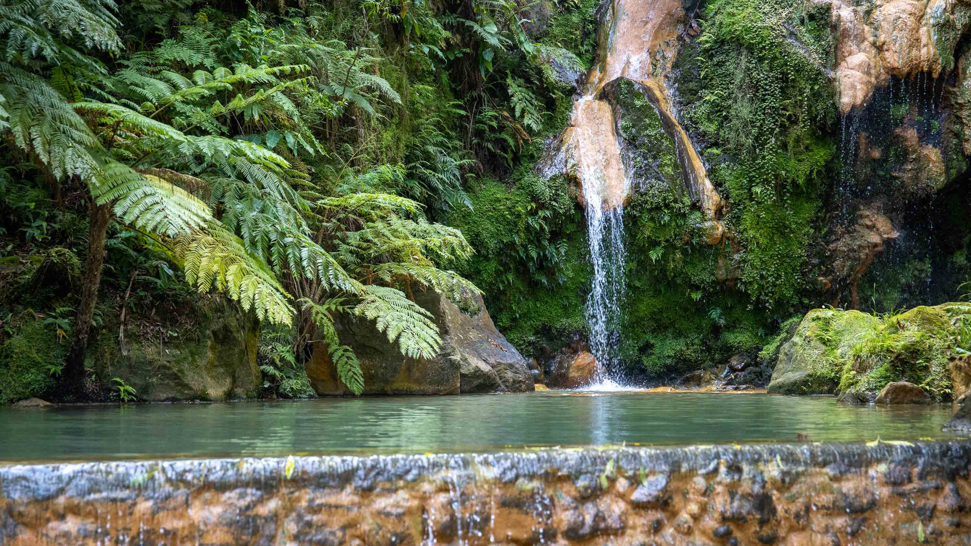 Caldeira Velha, Ilha de São Miguel