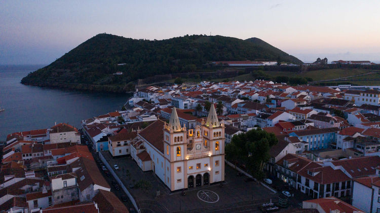 <p>Chegada à Ilha Terceira</p>