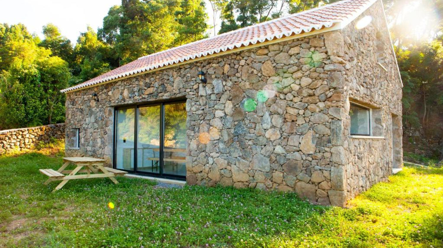 Caparica Azores EcoLodge