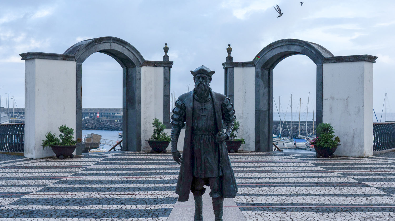 Pátio da Alfândega, Ilha Terceira