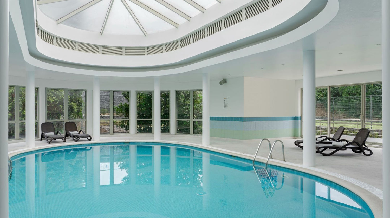 Piscina Interior - Hotel Terceira Mar