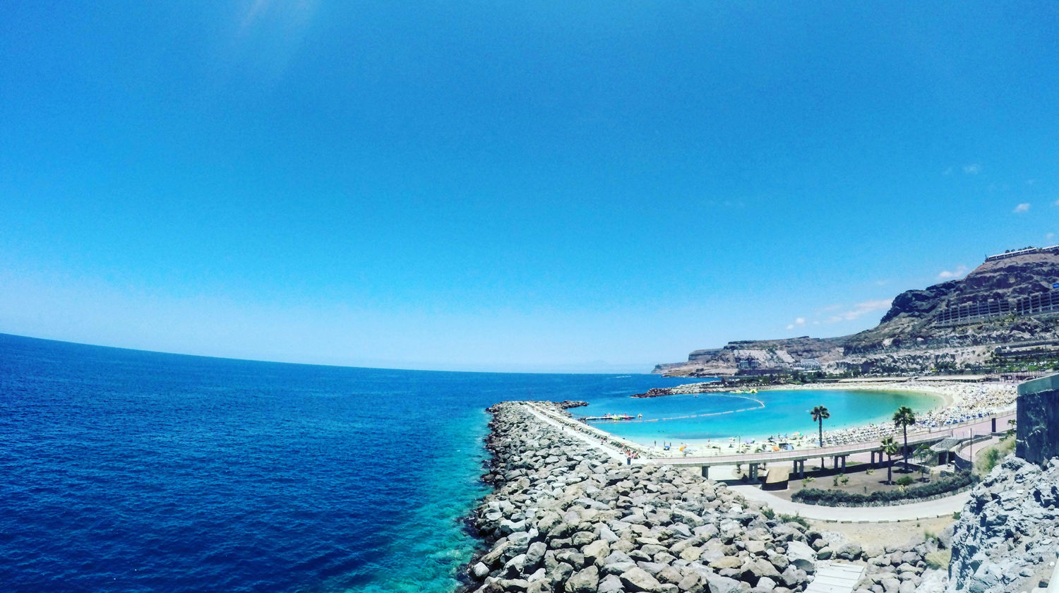 Praia dos Amadores