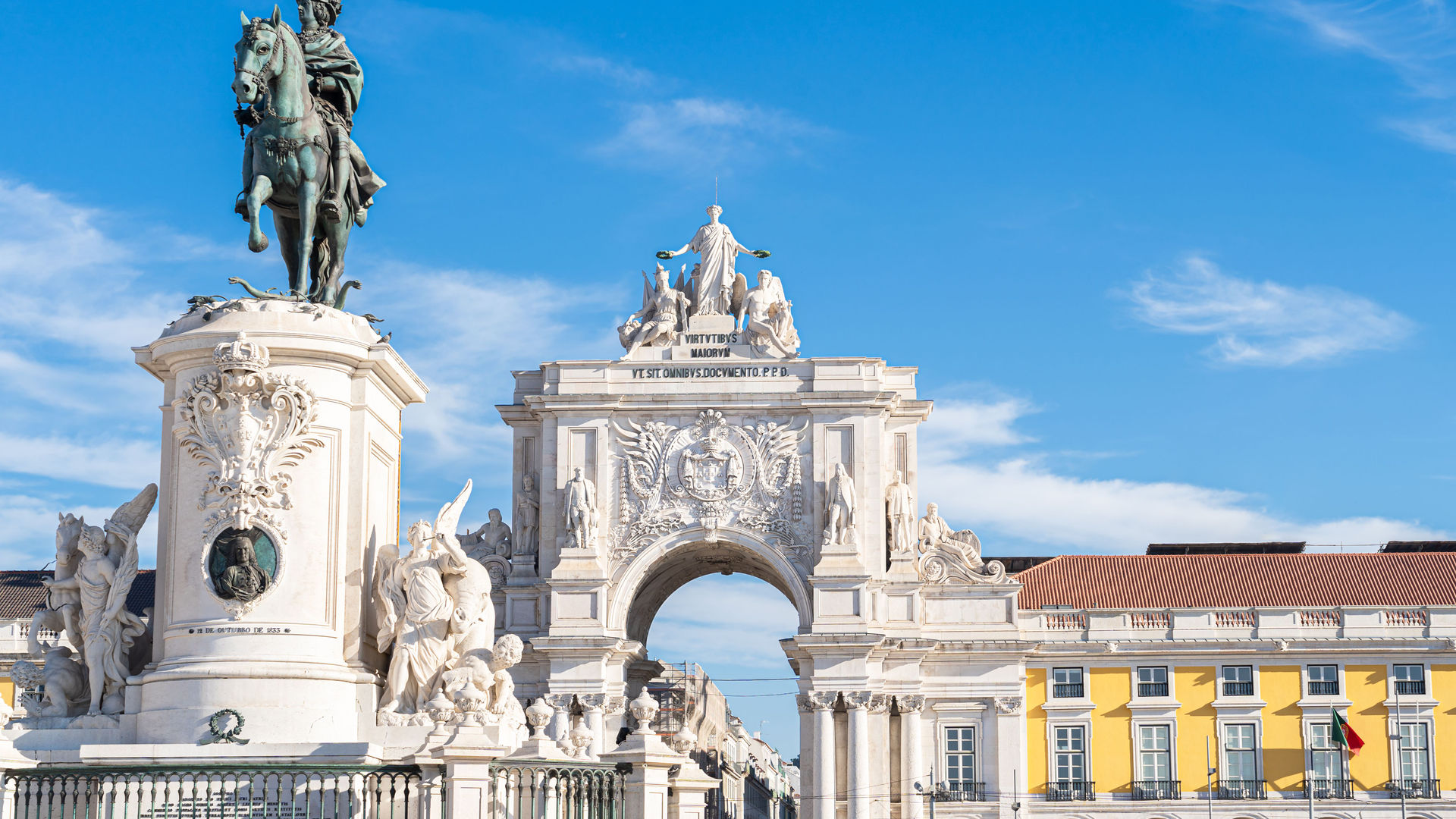 Rua Augusta Arch and King José I Statue in Praça do Comércio, Lisbon, Portugal