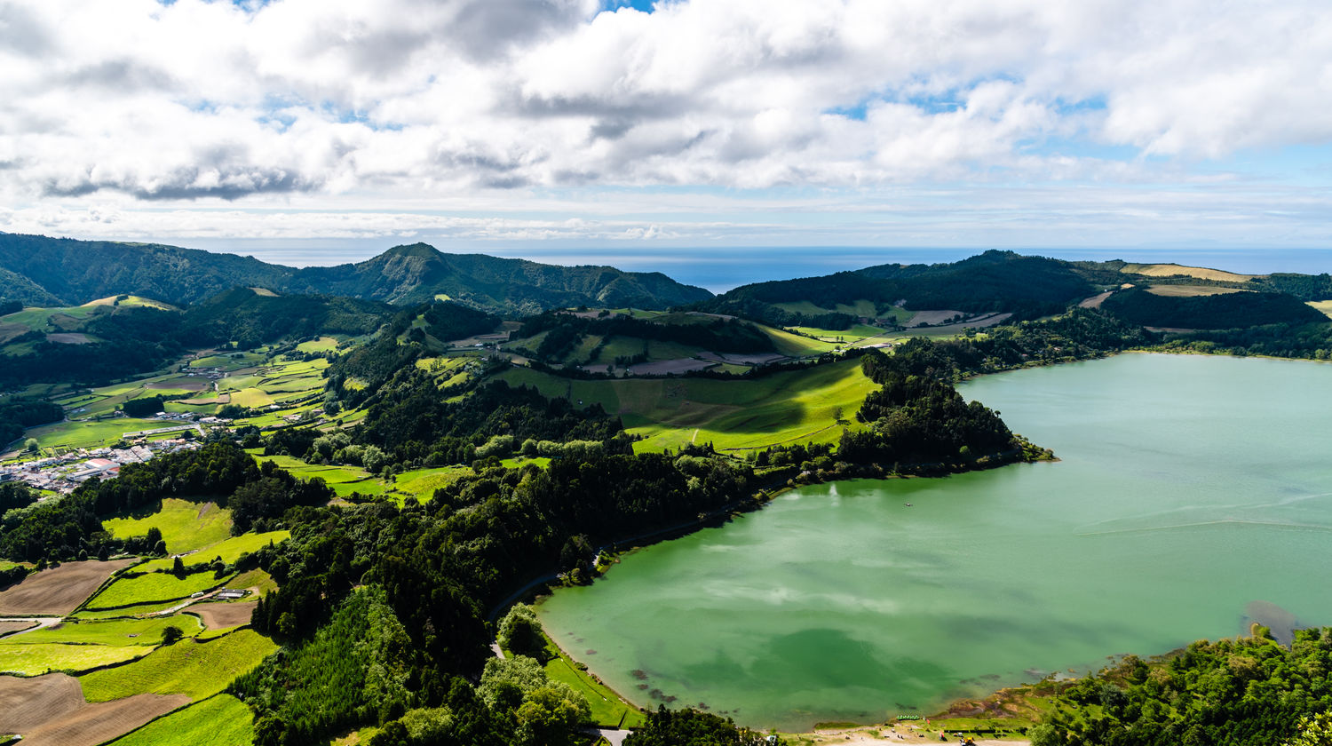 <p><strong>Furnas Hiking Trail (Included)</strong></p>
