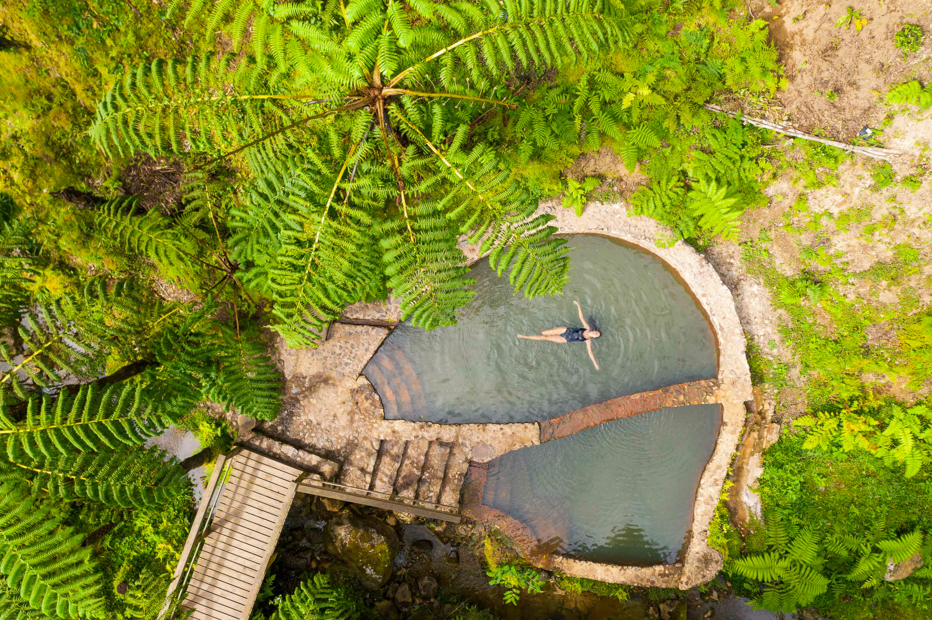 Caldeira Velha Hot Springs, São Miguel Island