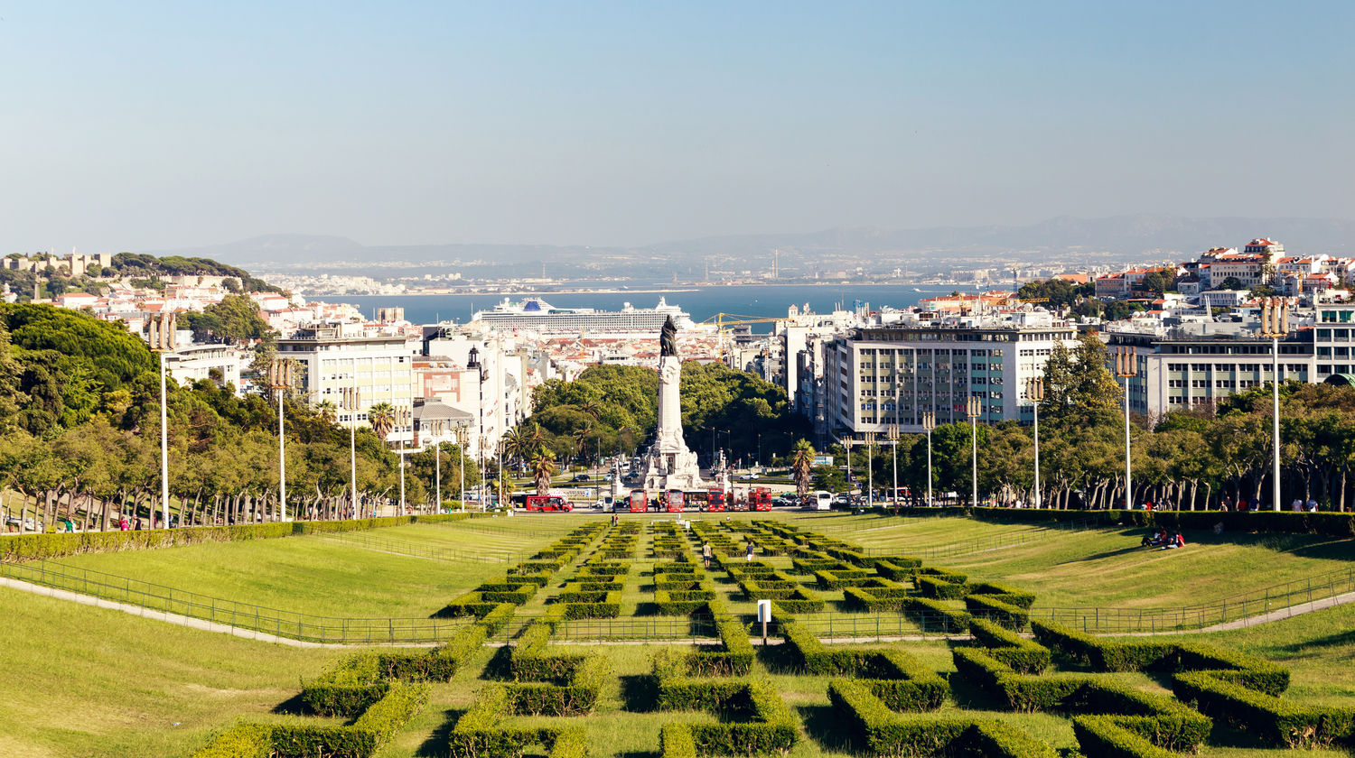 Eduardo VII Park with City Views, Lisbon