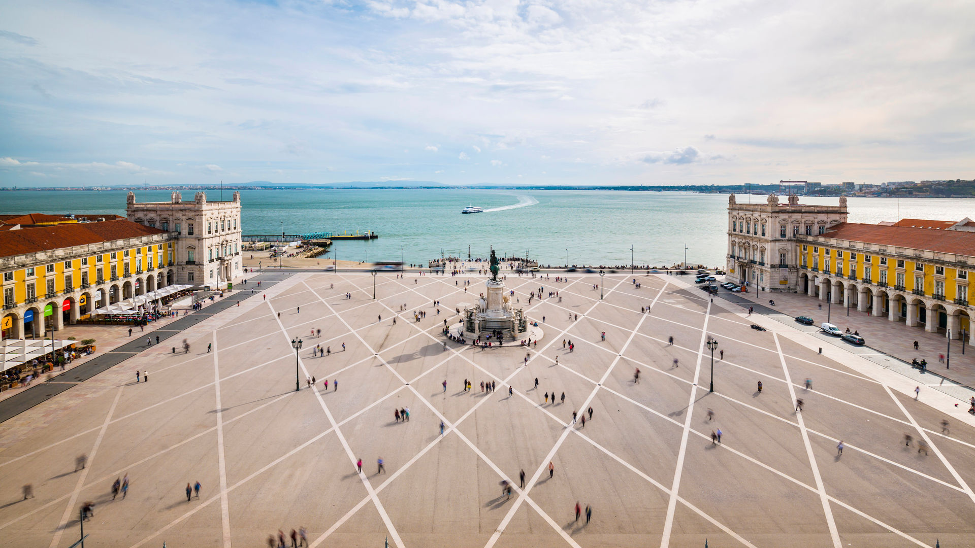 Praça do Comércio in Lisbon