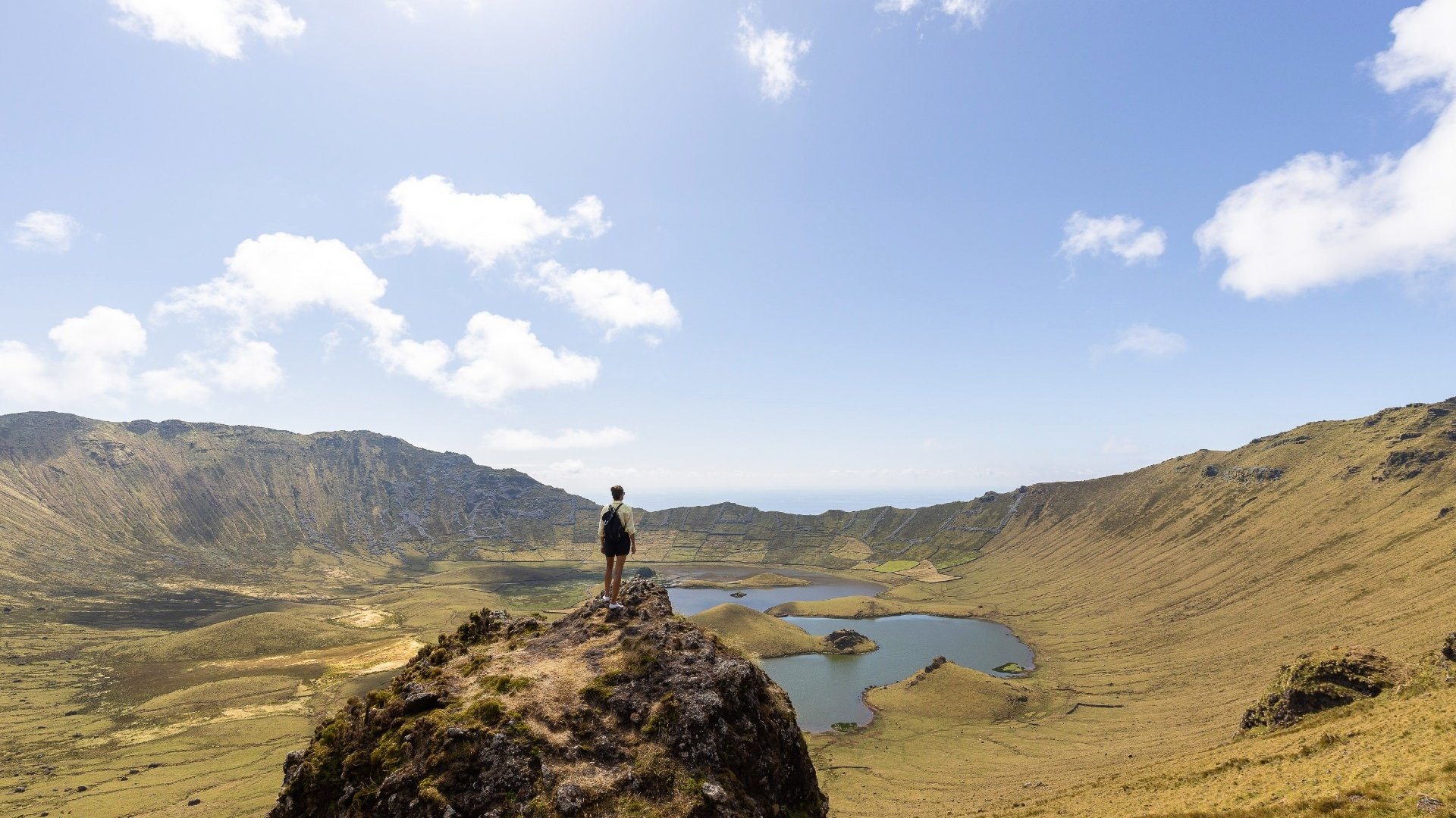 Caldeirão, Corvo Island