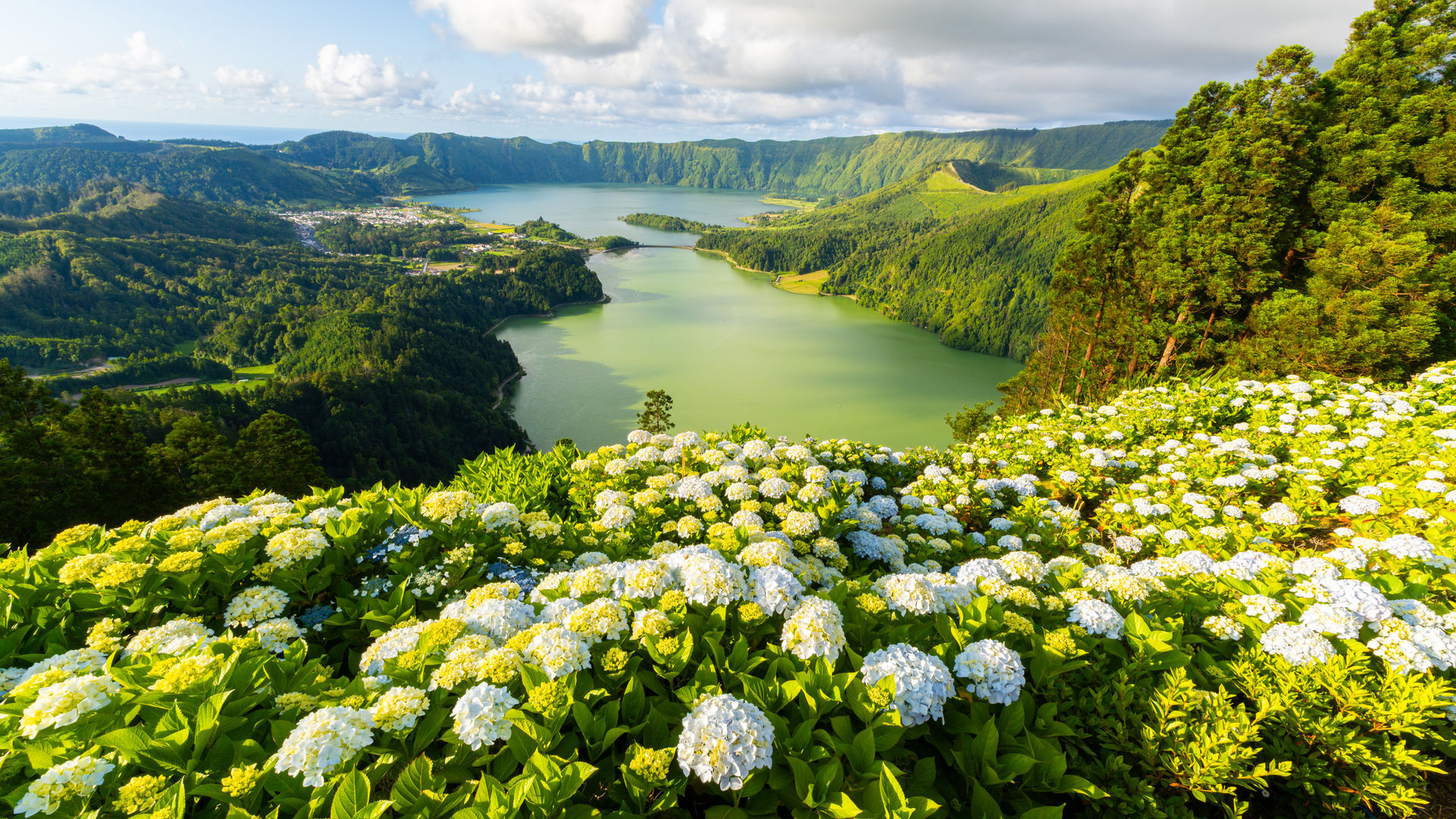 Vista do Rei Viewpoint, Sete Cidades, São Miguel Island