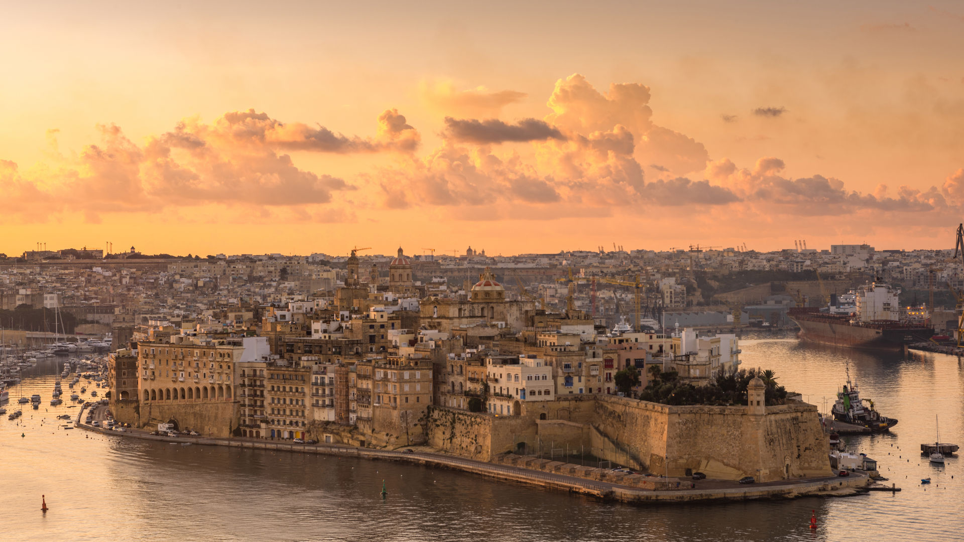 Senglea at sunrise, Malta