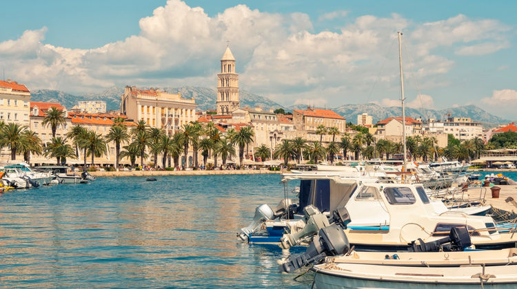 <p><strong>Split, Croatia: 9:00 AM to 5:00 PM</strong></p>