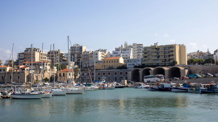 <p><strong>Heraklion (Crete), Greece: 10:00 AM to 6:00 PM</strong></p>