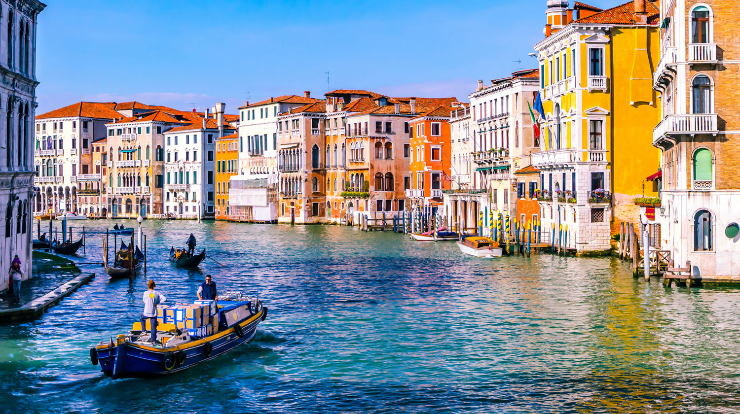 <p><strong>Return to Venice &amp; Disembarkation: 8:00 AM</strong></p>
