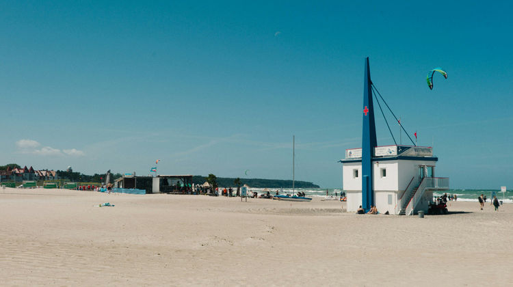 <p><strong>Warnemünde, Germany (7:00 AM - 5:00 PM)</strong></p>