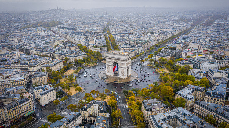<p><strong>Le Havre (Paris), France (7:00 AM - 8:00 PM)</strong></p>