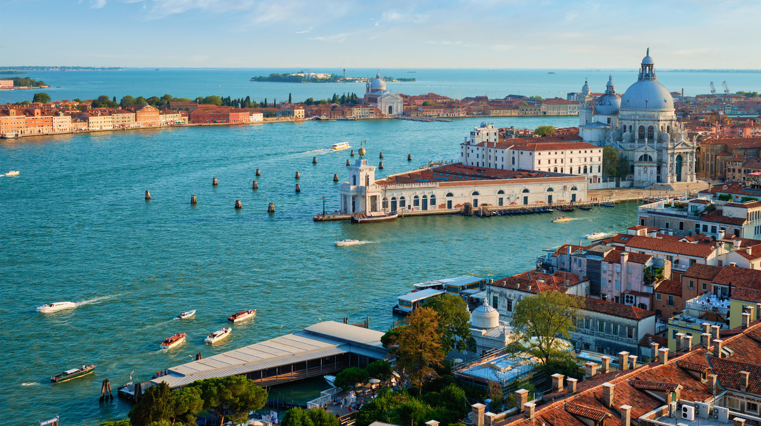 <b>Drive to Venice</b>