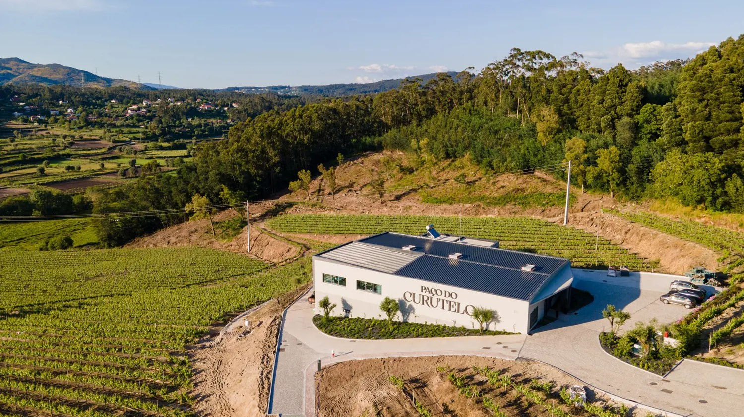 <p><strong>Paço do Curutelo Wine Experience (Included)</strong></p>