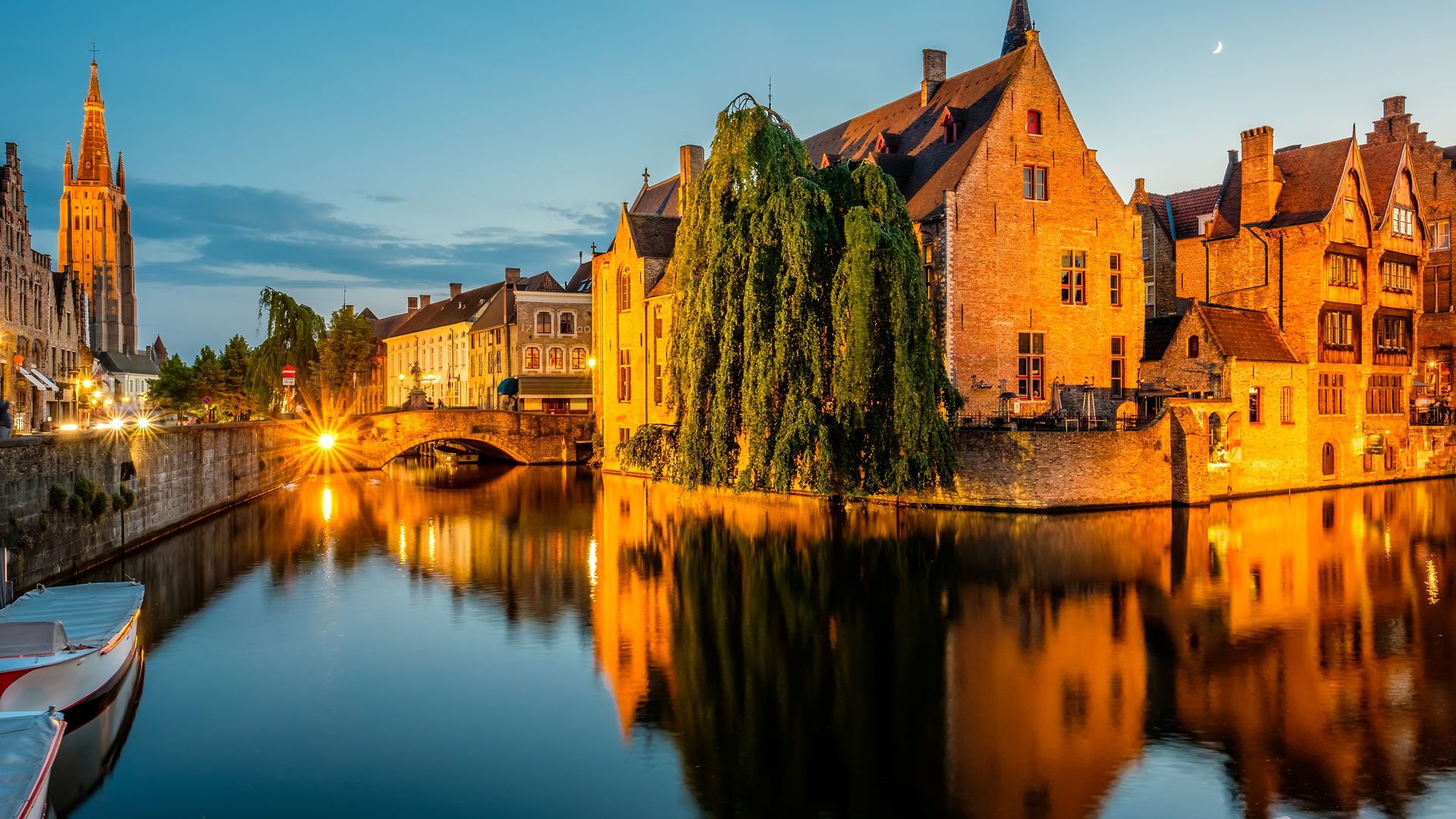 Rozenhoedkaai, Bruges, Belgium