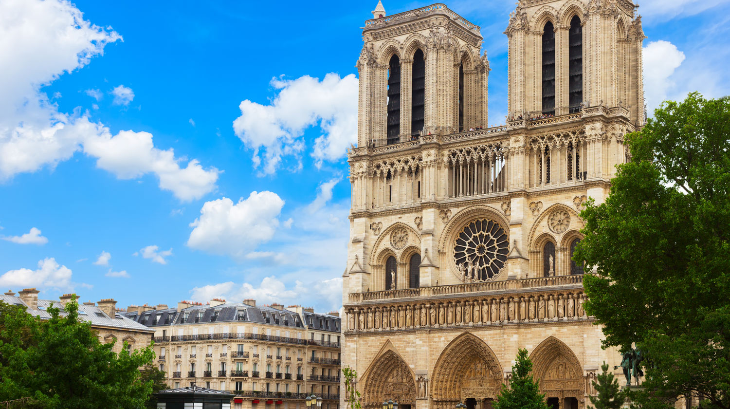 <b>Welcome to Paris, France!</b>