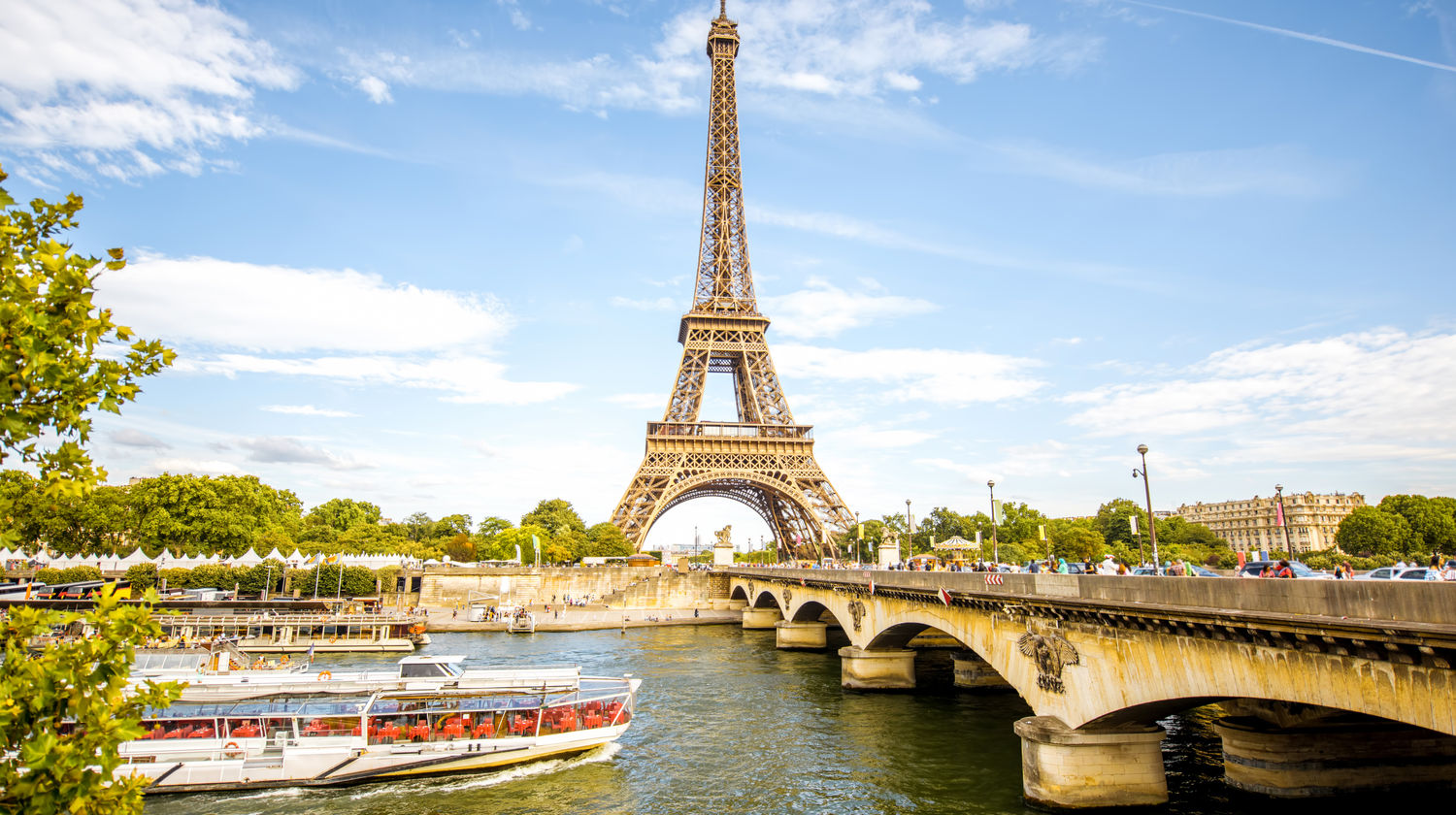 Iconic Paris Landmarks & Museums