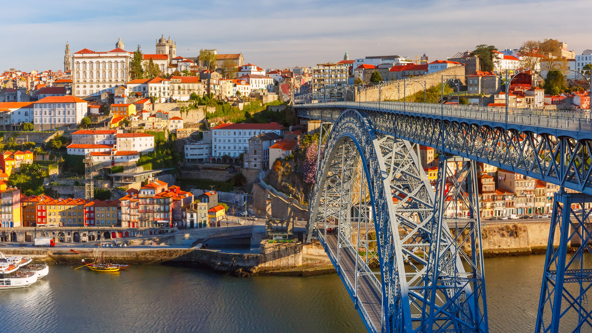 The Iconic Dom Luís I Bridge, Porto