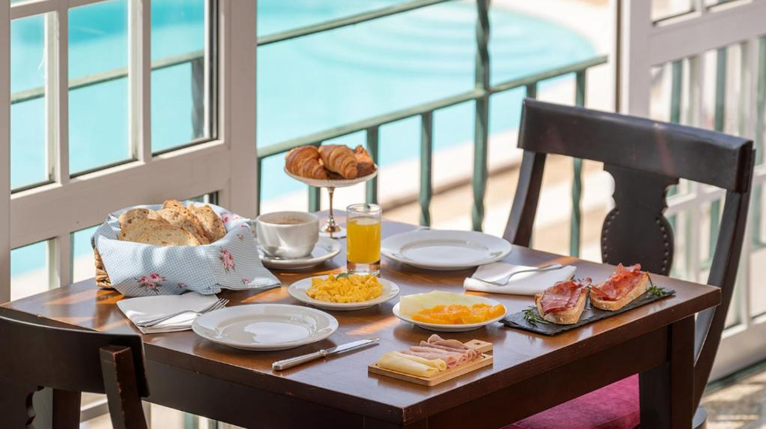 Forrester Essence Douro Hotel Breakfast, Alijó, Portugal