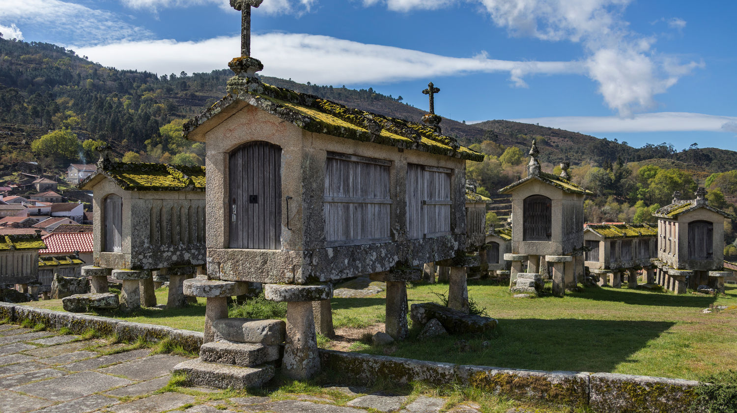 Lindoso Granaries, Gerês