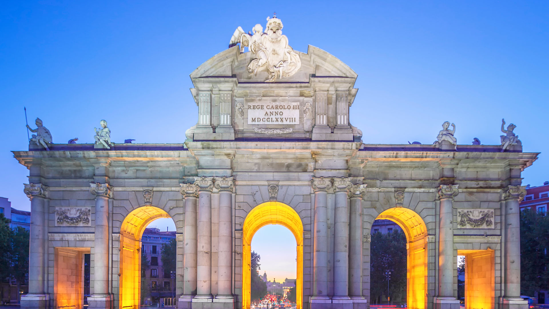 Admiring the Majesty of Puerta de Alcalá, Madrid