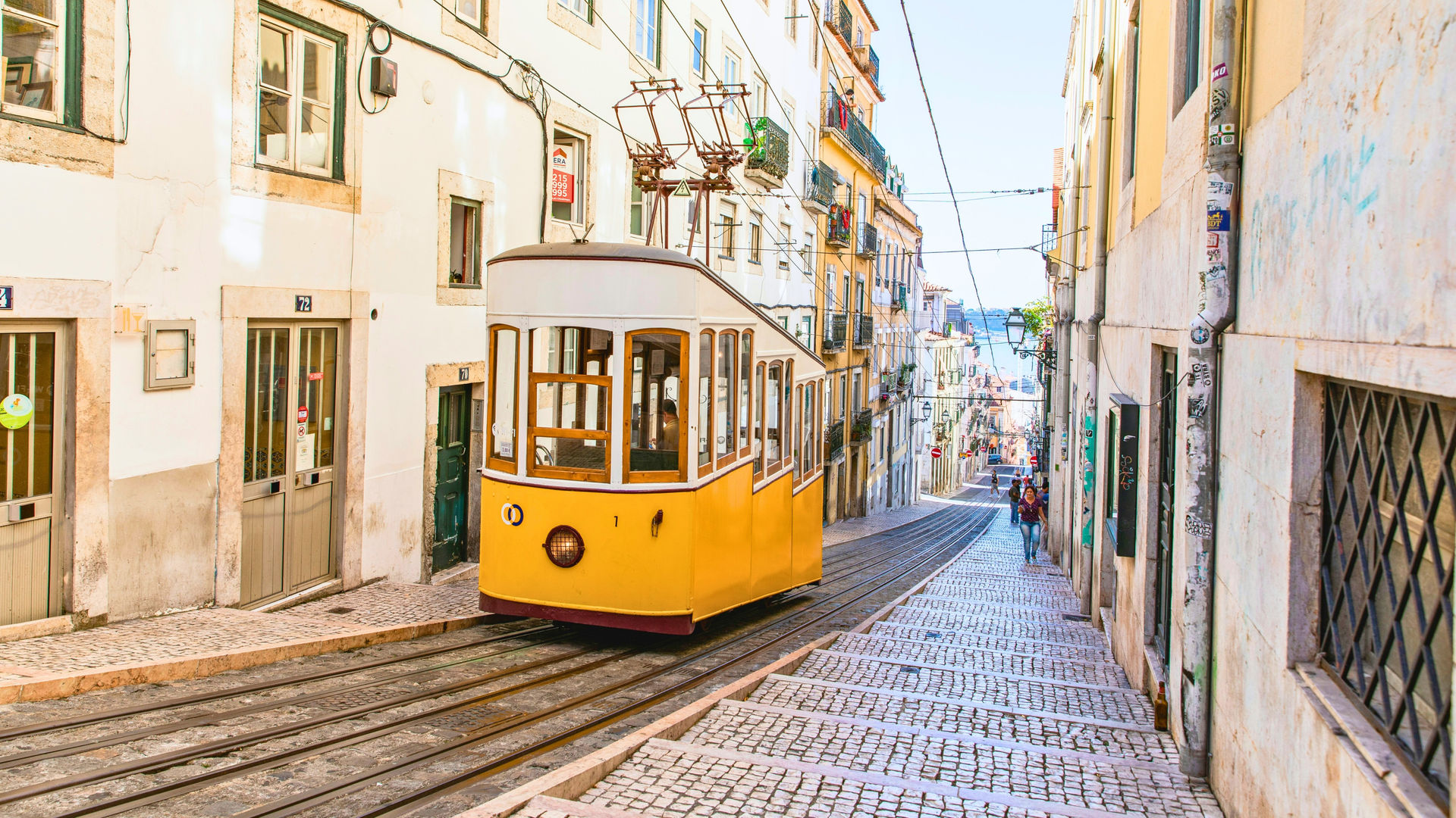 Local Tram, Lisbon