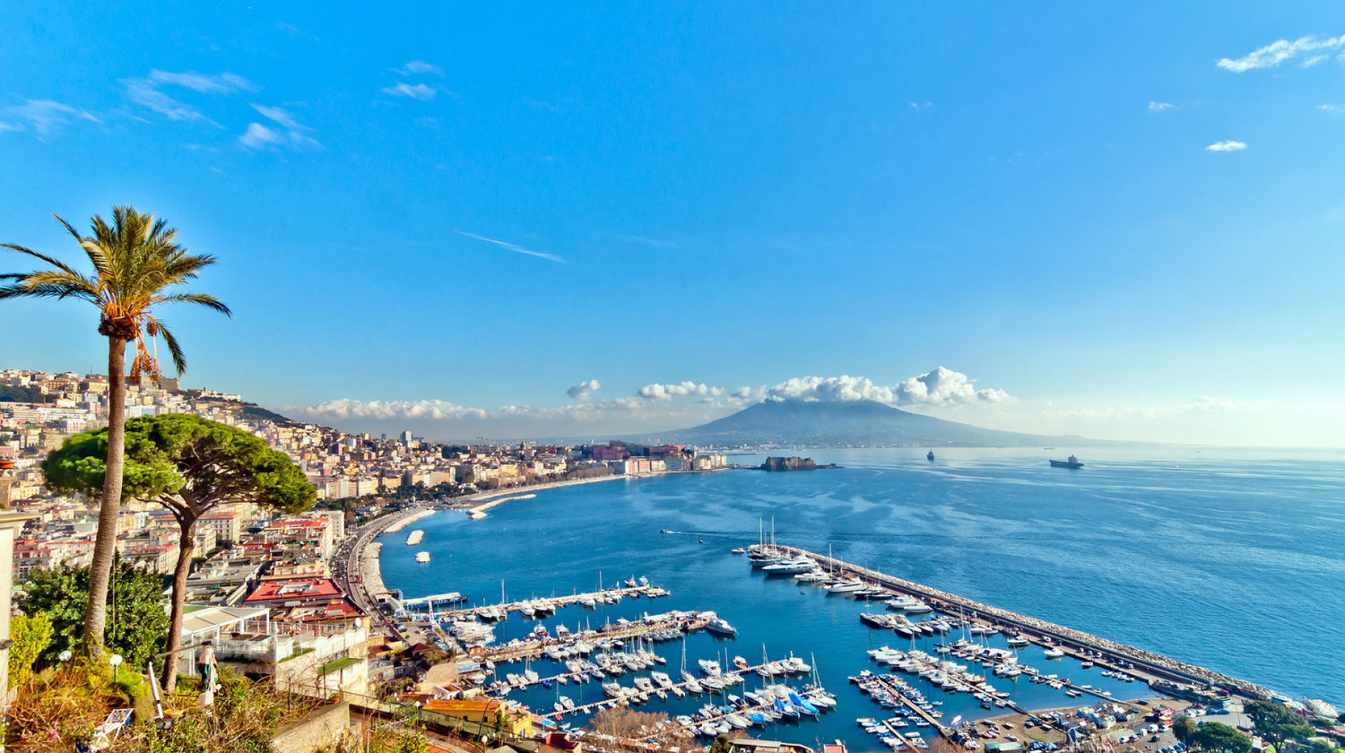 <b>Welcome to Naples, Italy!</b>