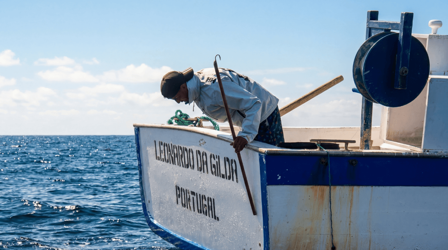 Fishing Boat Leonardo da Glória, Rabo de Peixe, Azores