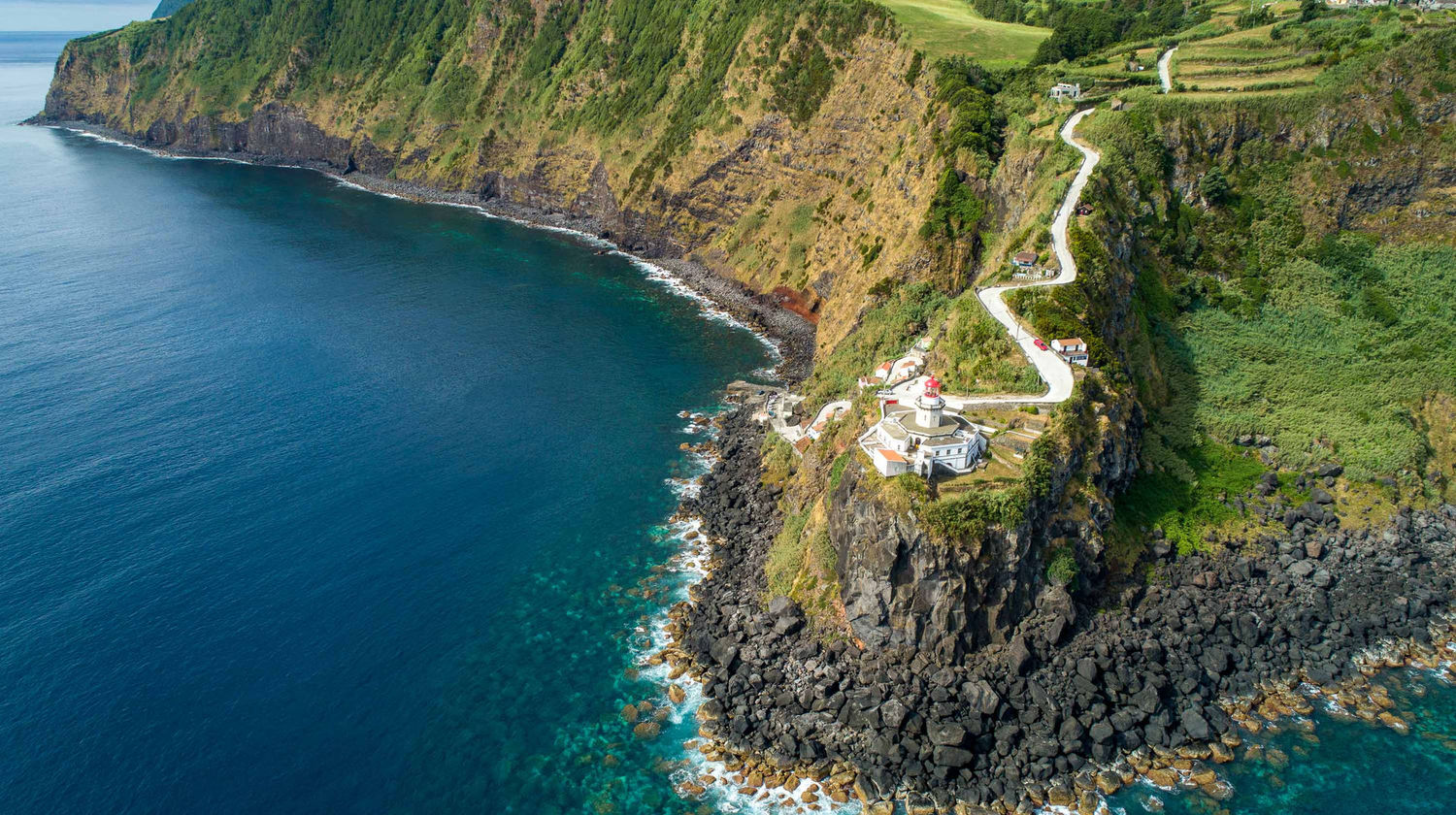 Arnel Lighthouse, São Miguel Island