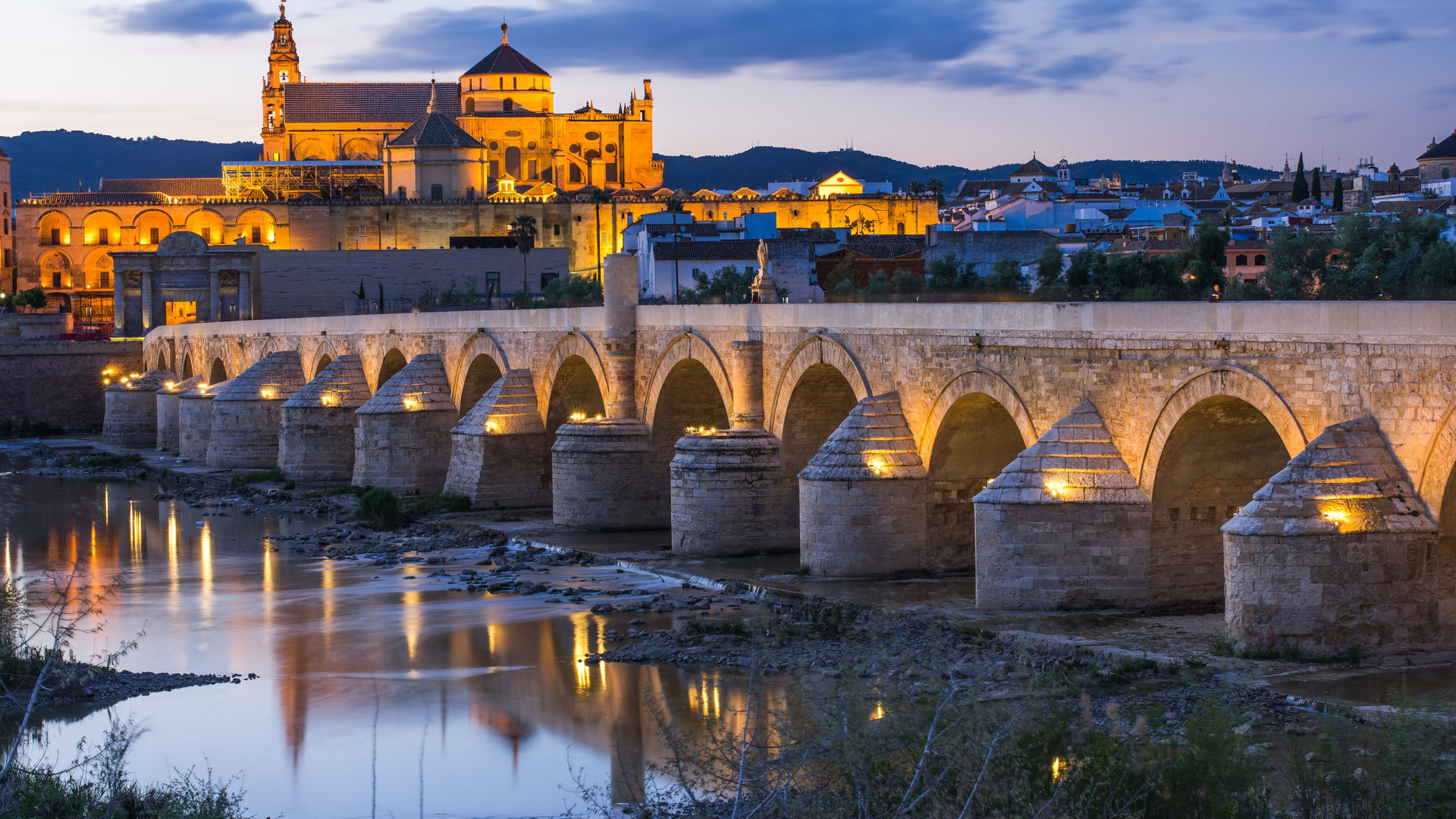 Roman Bridge and Mosque – Córdoba’s Timeless Heritage