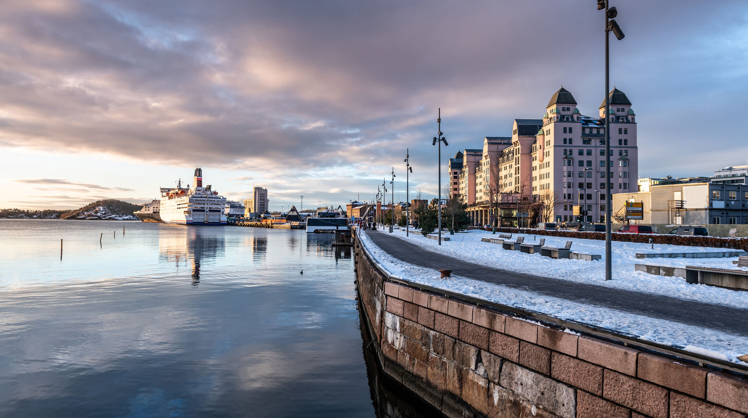 Mountains, History & Panoramic Views