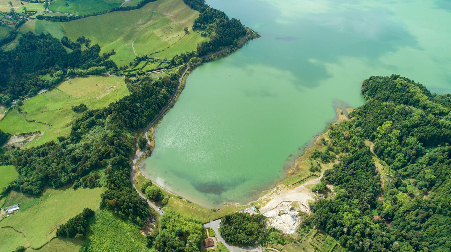 Lagoa das Furnas, Furnas, São Miguel Island, Azores