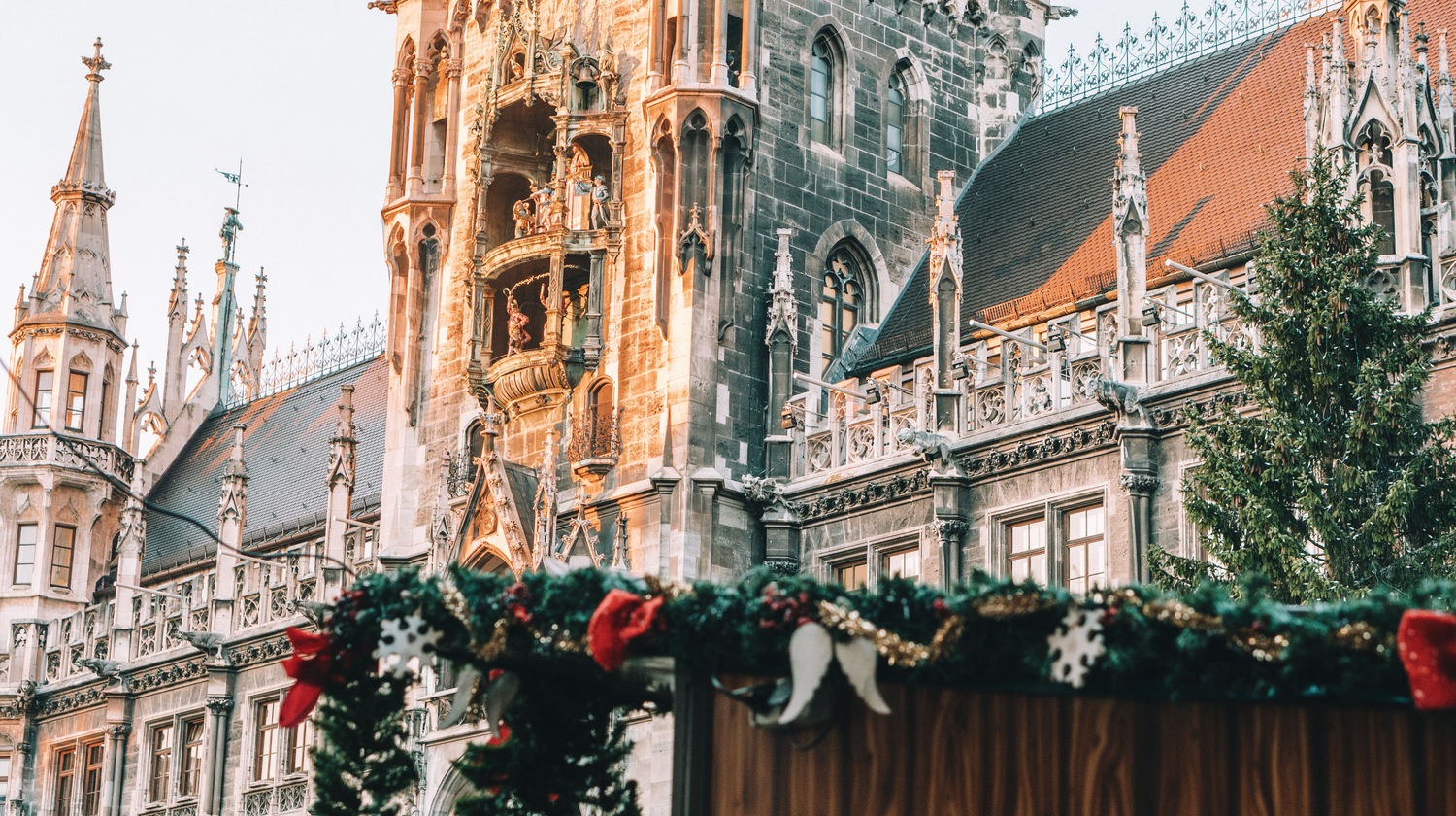 <p>Munich - Palaces, Culture &amp; Festive Atmosphere</p>